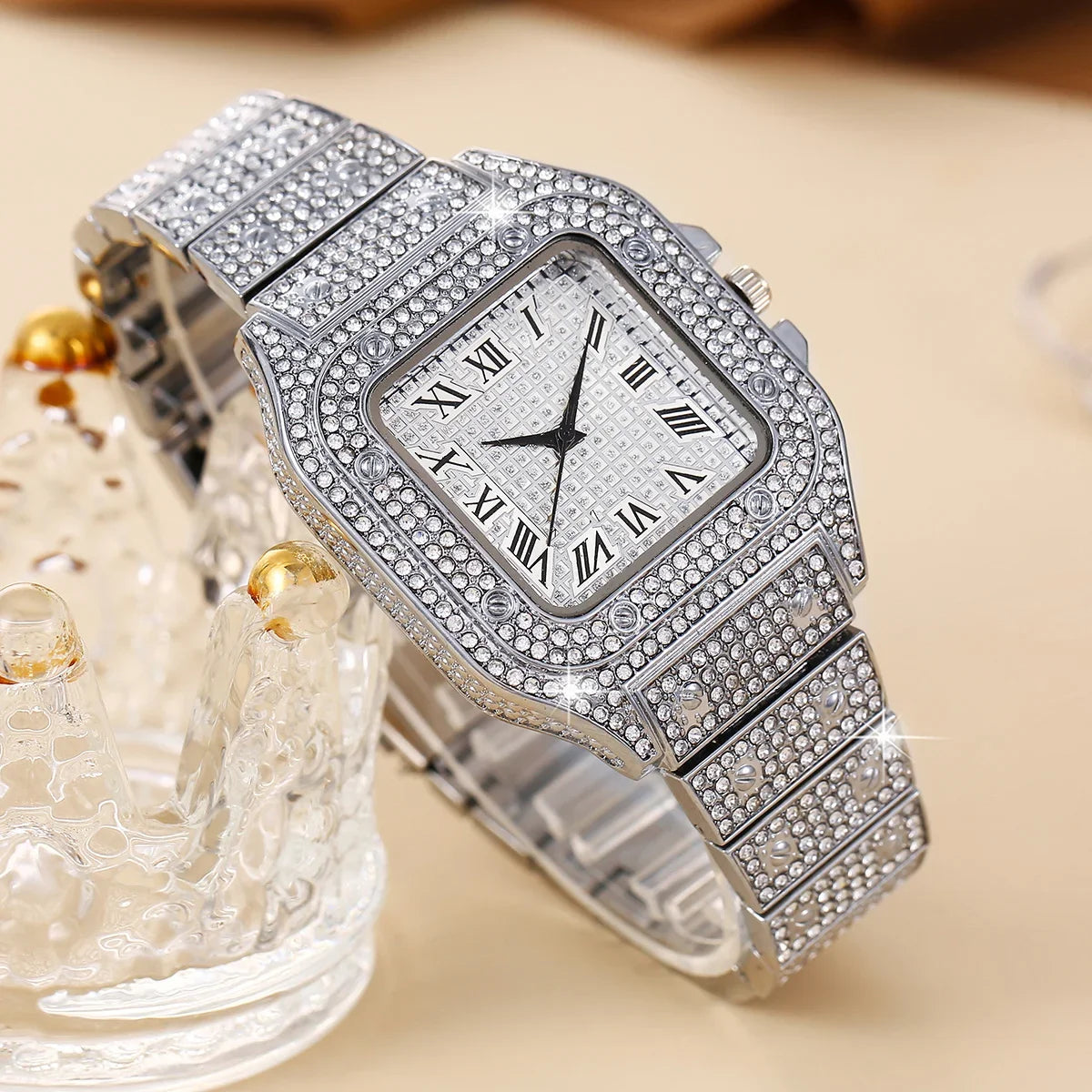 Oversize Square Dial Rhinestone Alloy Watch Fancy Women Watches Jewelry Sophisticated And Stylish Women Watch